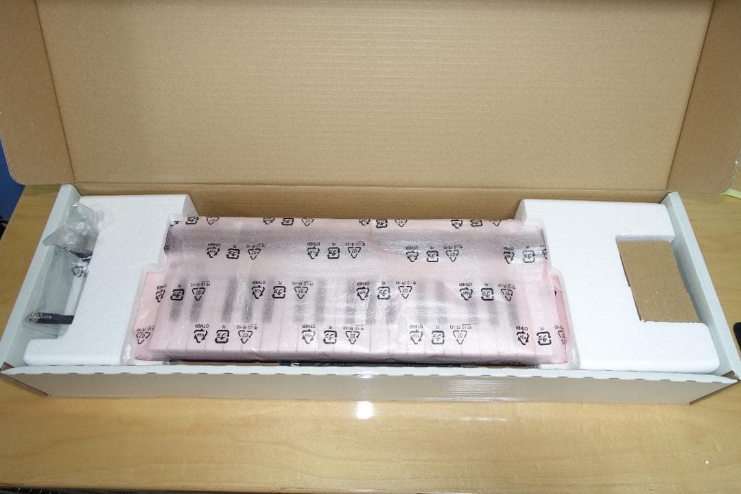 YAMAHA reface CS ＋ケース＆ストラップアタッチメント付き