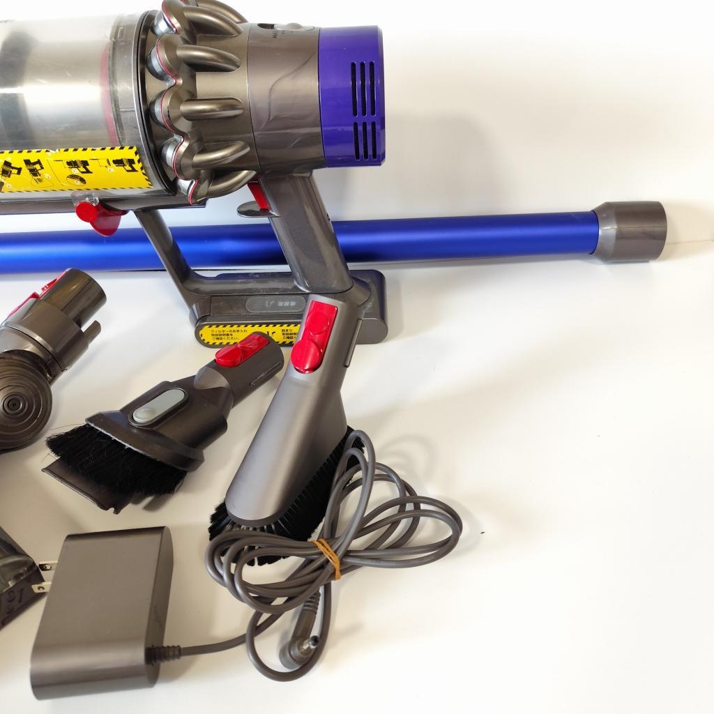 すぐ使える ダイソン SV12 サイクロン掃除機 本体と付属品 No170