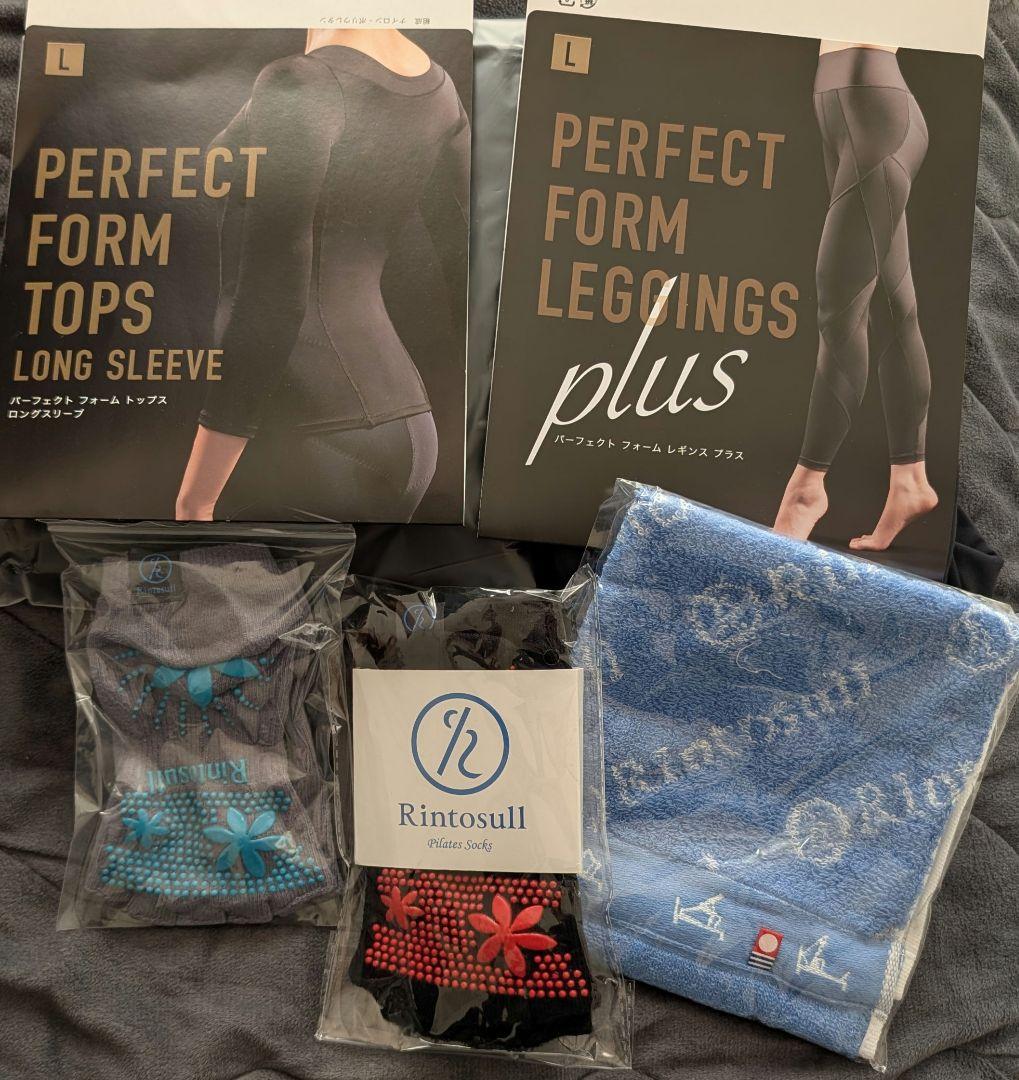 A*e様 リントスル ヨガウェア上下靴下セット