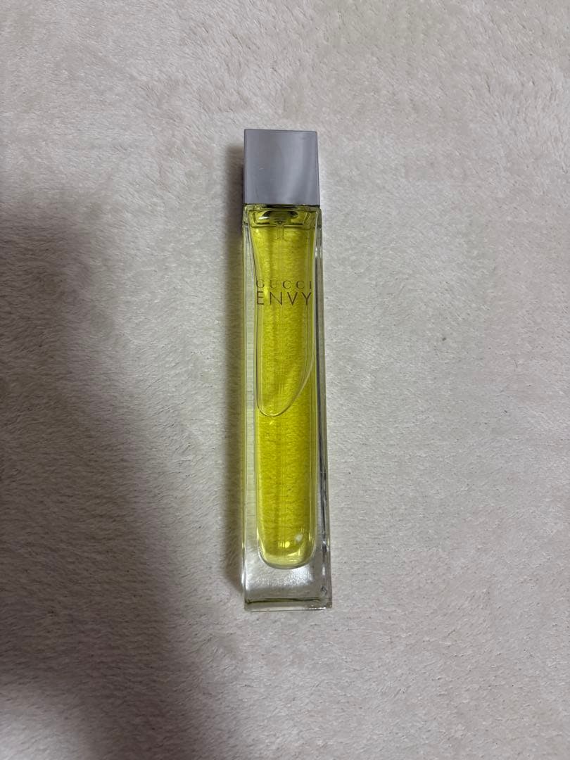 【極美品】【廃盤】Gucci Envy 香水 イエロー