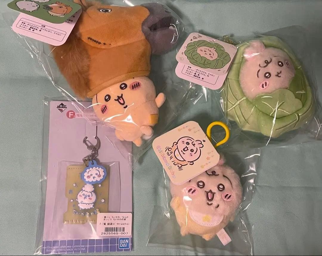 【新品未使用】ちいかわ 馬を被ったうさぎマスコット他3点セット・おまけ付★