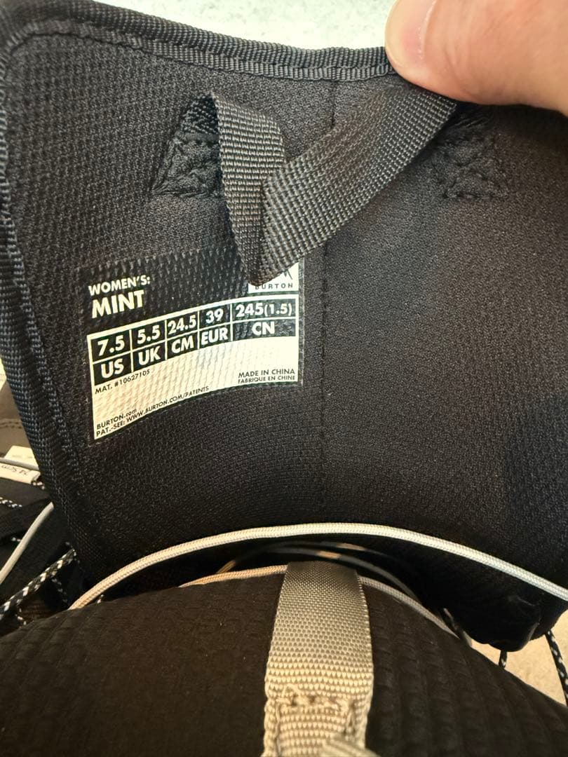 Burton、ウィメンズ、ミント、スノーボードブーツ、24.5cm、未使用