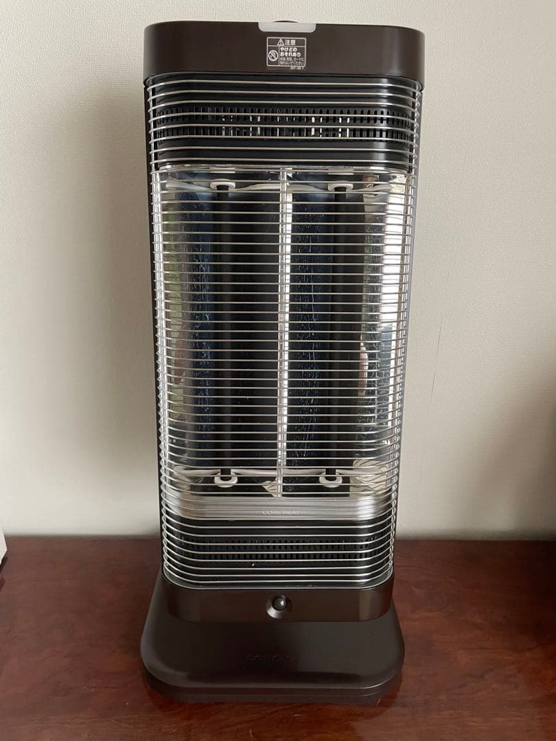 ら*ん様 美品　タワー型電気ヒーター ブラウン　2022年製