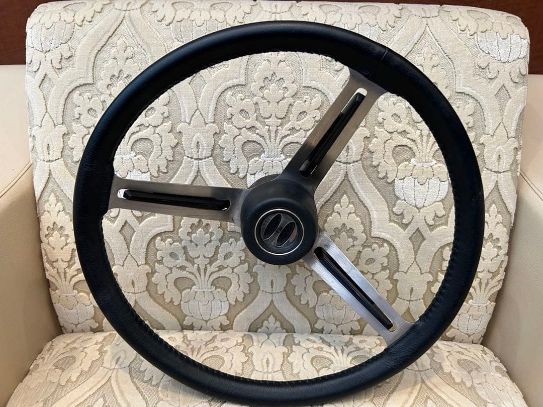 いすゞ　ベレットハンドル