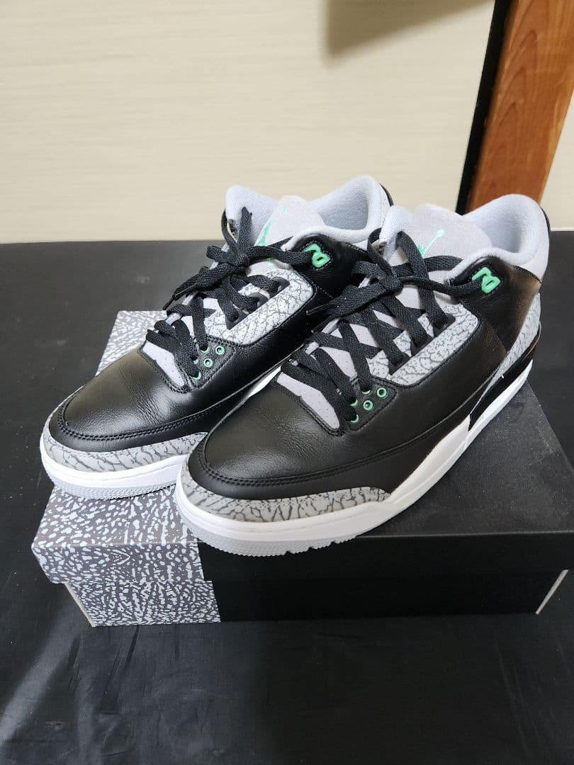 NIKE ナイキ エアジョーダン AIR JORDAN 3 green glow