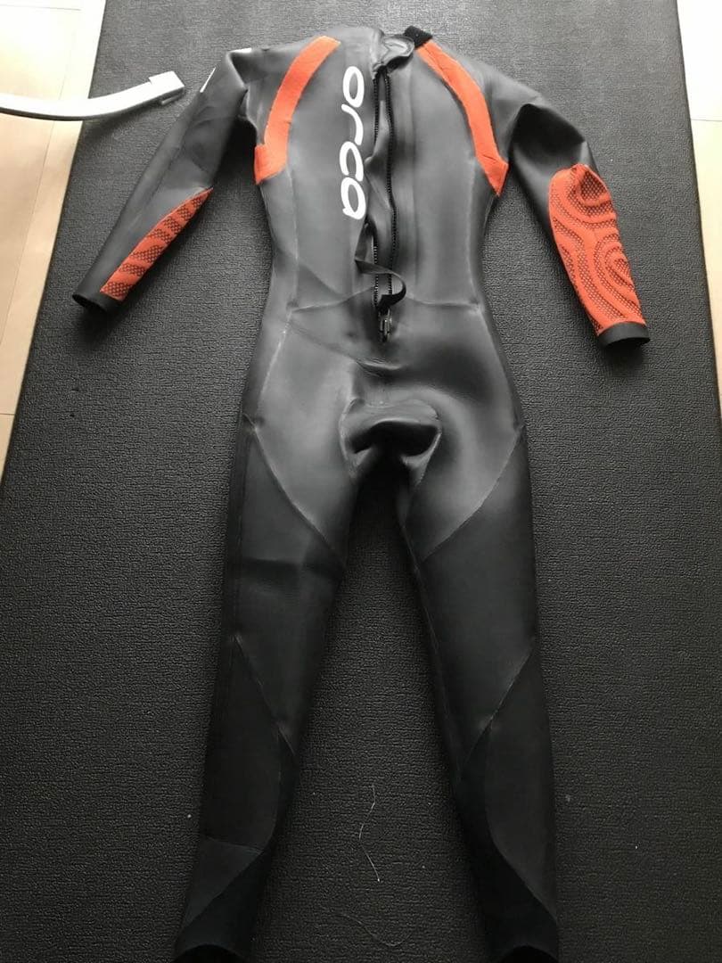 Orca 3.8 ウェットスーツ　6