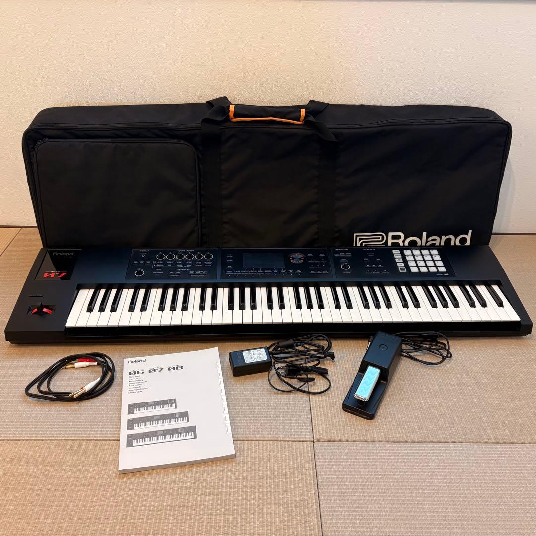 Roland FA-07 キーボード 76鍵盤 シンセサイザー　美品！！