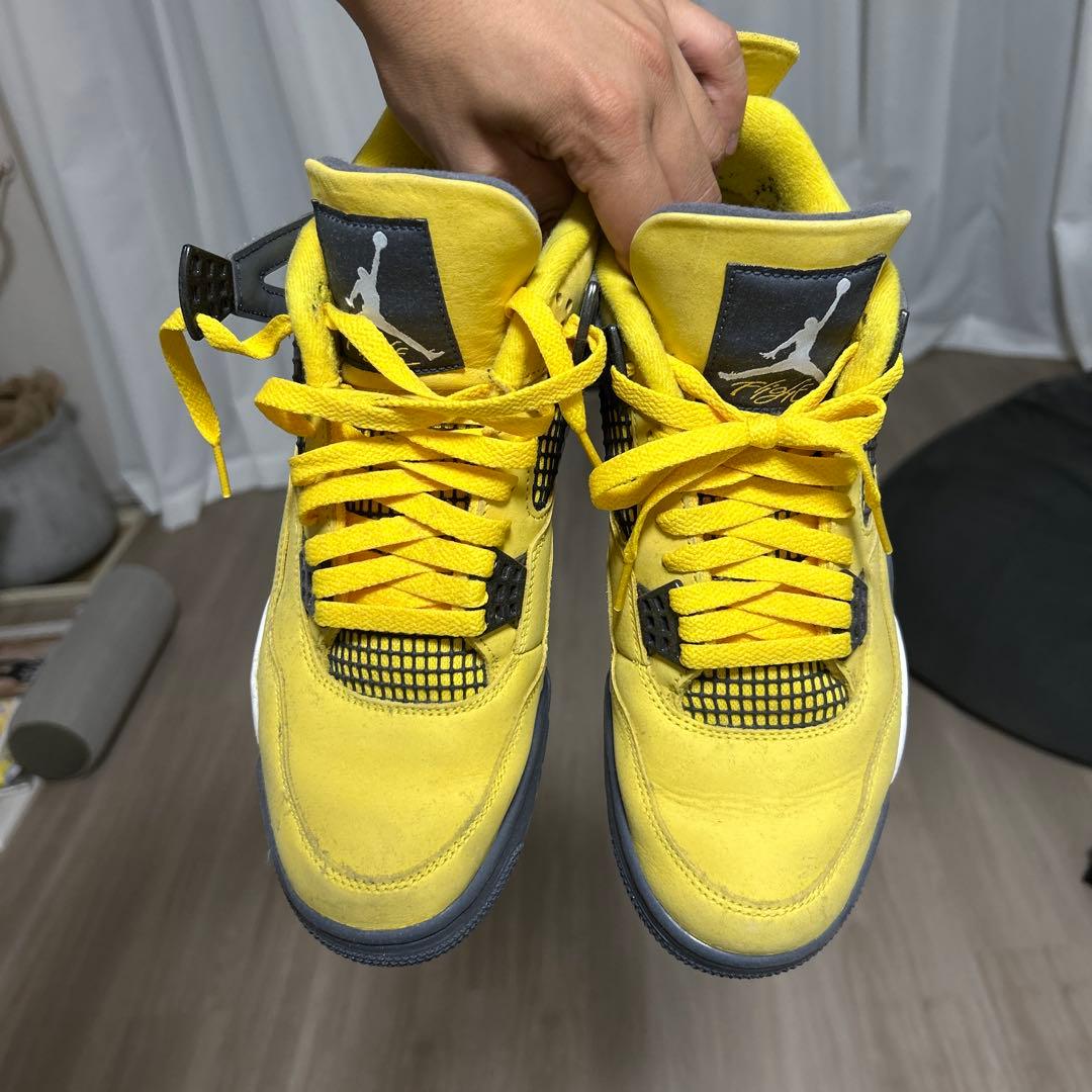 エア ジョーダン 4 lightning