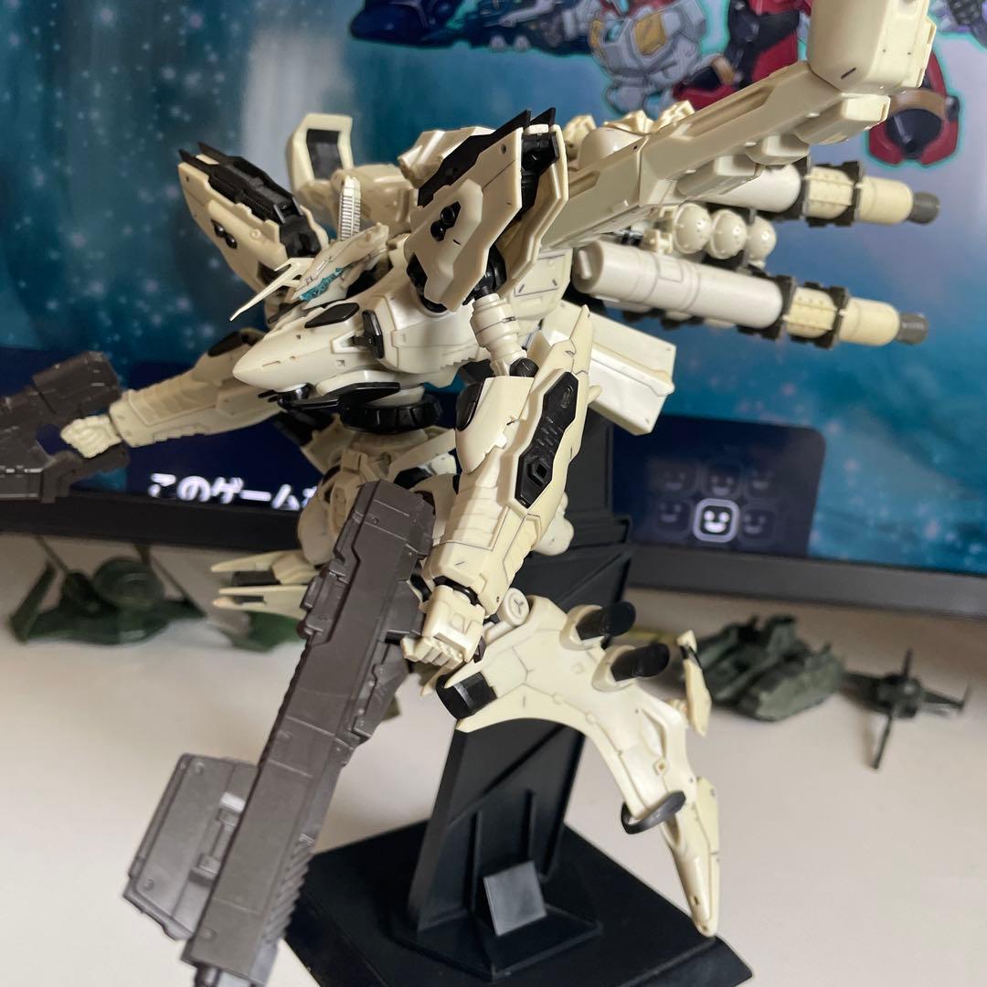 コトブキヤ　ラインアーク　ホワイトグリント(V.O.Bセット) 完成品 ジャンク