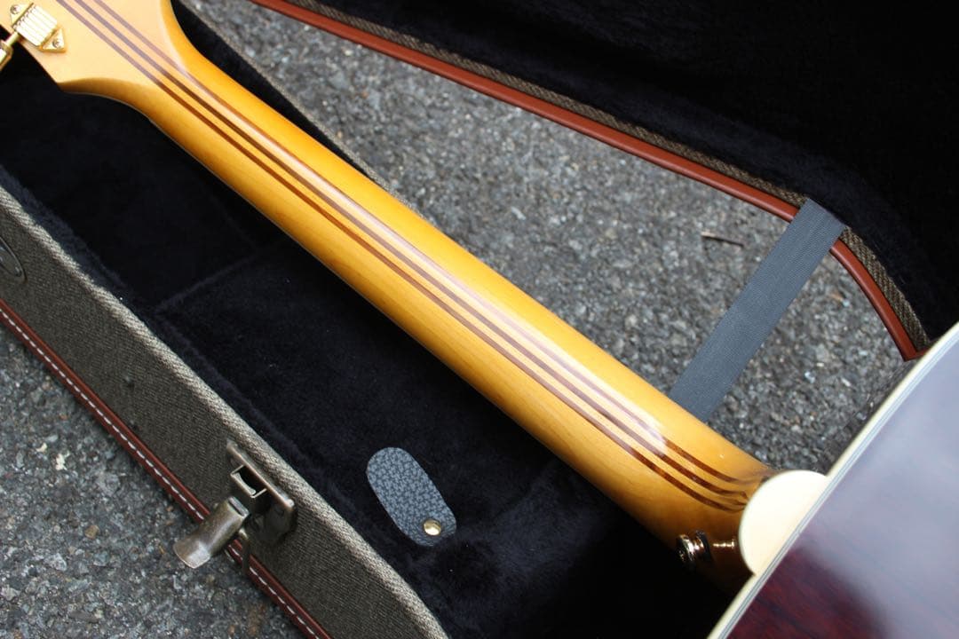 Epiphone Masterbilt Excellente ハードケース付き