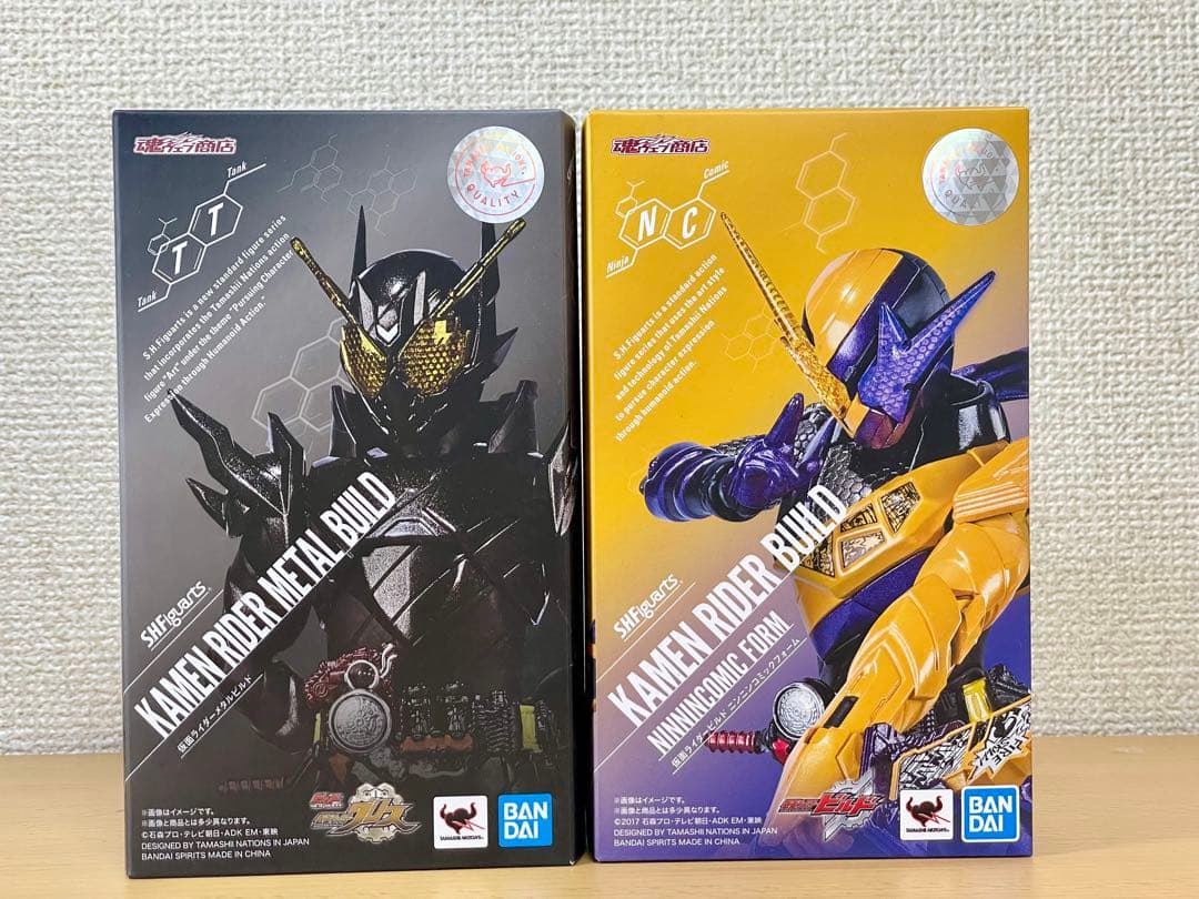 【未使用有り】フィギュアーツ 仮面ライダービルド ニンニンコミック メタルビルド