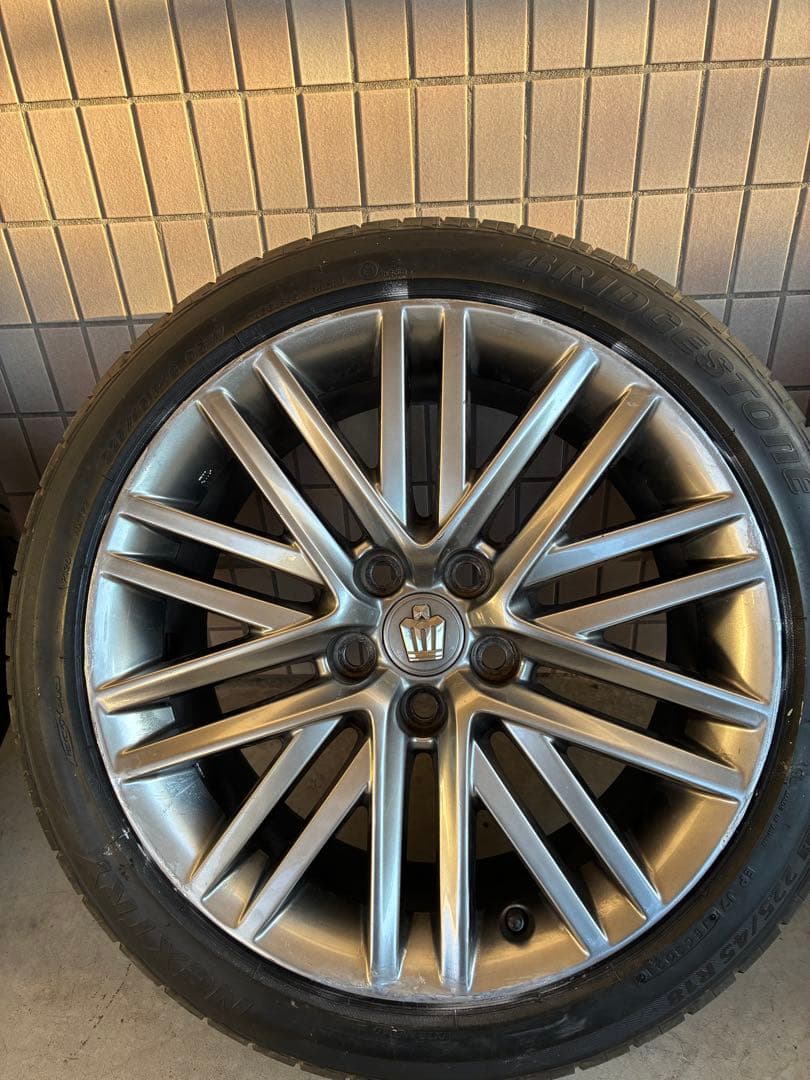 210系クラウンアルミホイール 18インチ