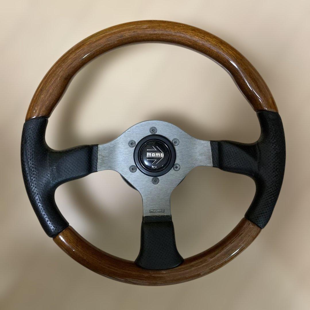 momo ステアリング・ハンドル本体