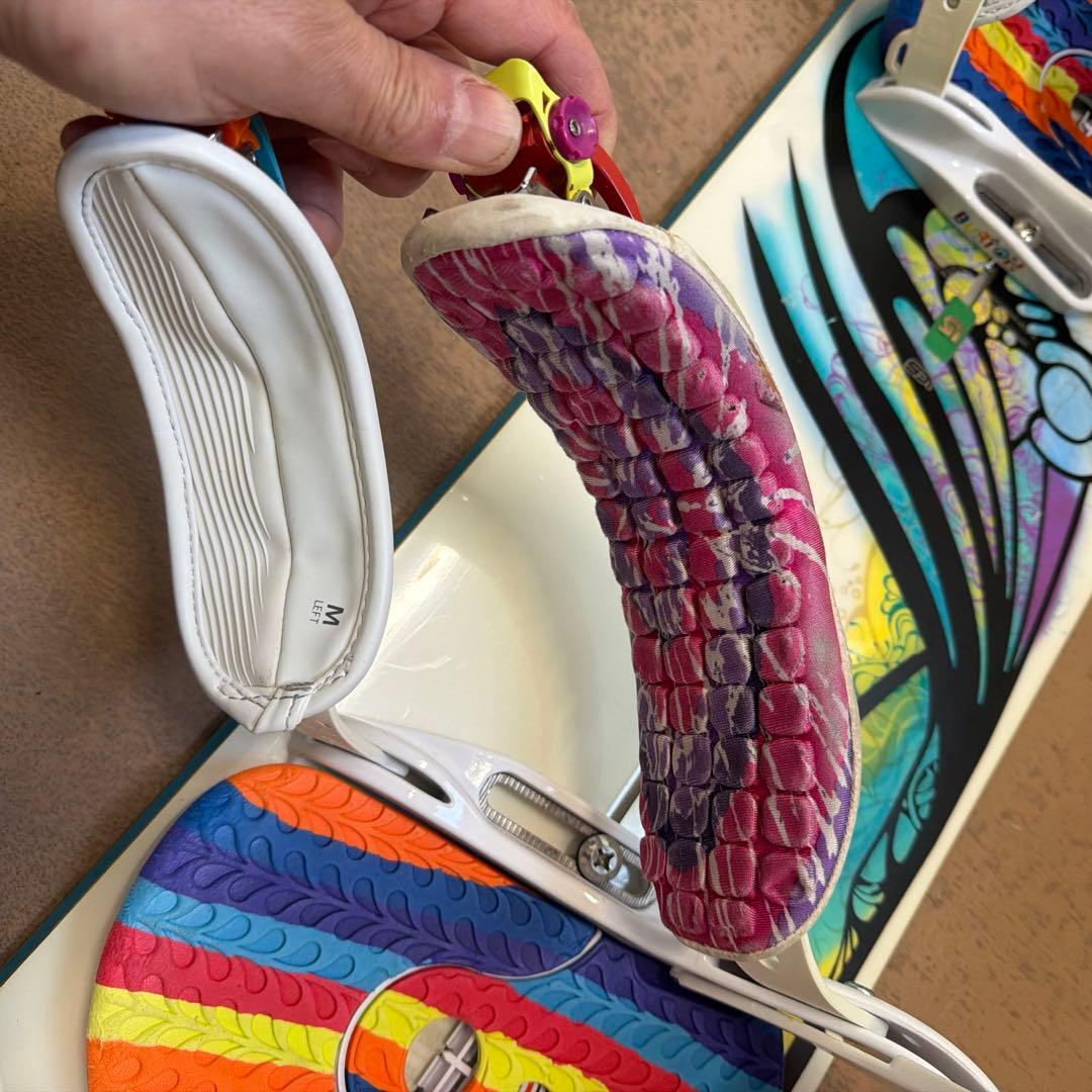 レディース版カスタム！名機 バートン FEELGOOD 140 ハイエンドボード