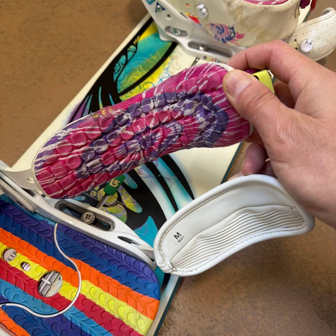 レディース版カスタム！名機 バートン FEELGOOD 140 ハイエンドボード