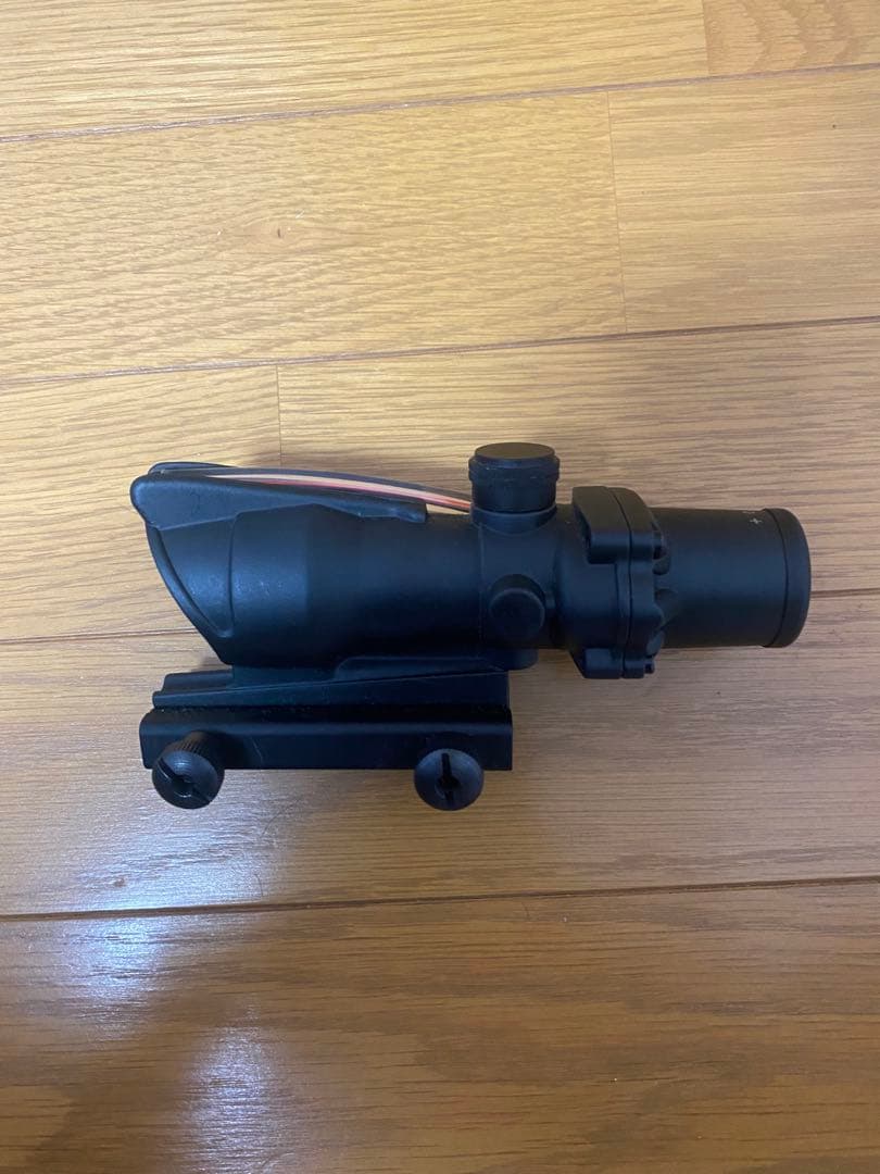 東京マルイ　電動ガン　ステアーHC　タンカラーモデル　予備マガジンとACOG付き