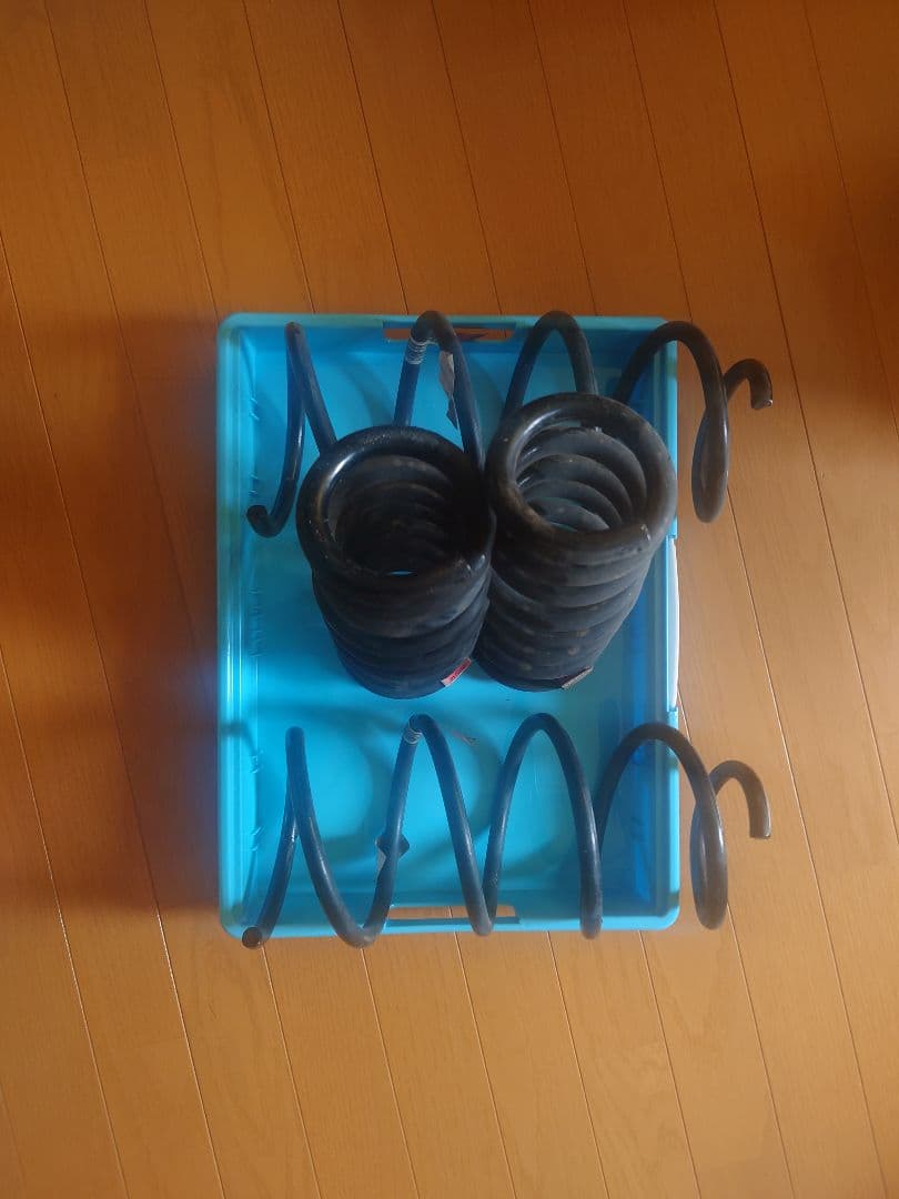 ゆー✩まとめ買い割引可能✩　キャデラックATS 純正サス 前後四本 一台分