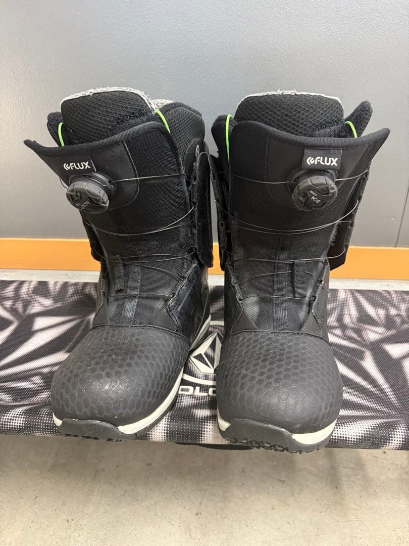FLUX OM-BOA スノーボードブーツ