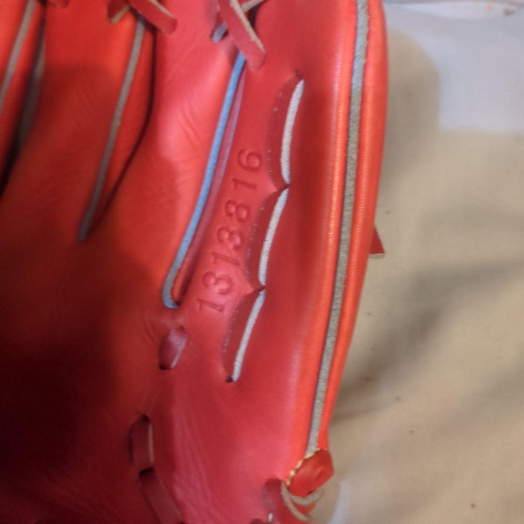 アンダーアーマー　一般用軟式野球　グローブ　内野手用