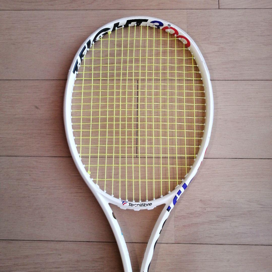 テクニファイバー　TFIGHT300　2本セット