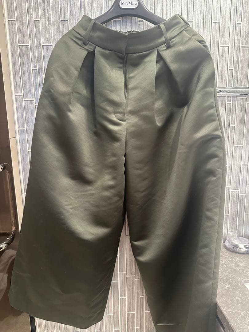 Heve オリーブグリーン ガウチョパンツ タック入り