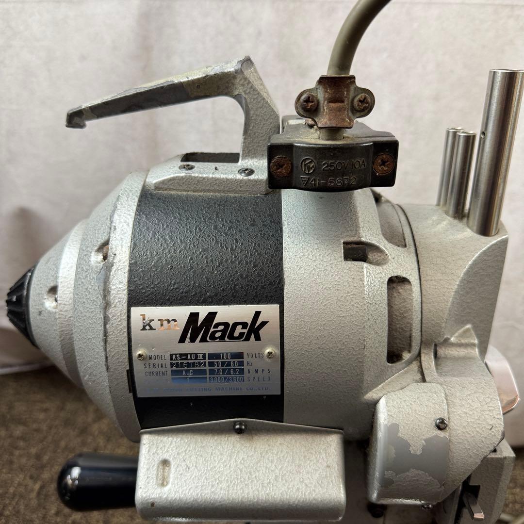 KM MACK 裁断機 カッティングマシーン