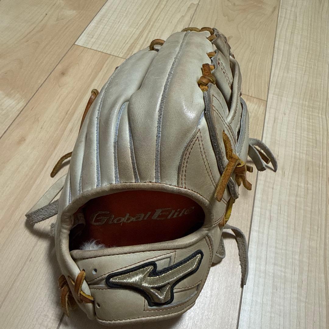 さ*き様 ミズノ　Global Elite 外野硬式グローブ クリーム色