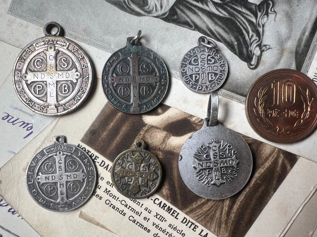 極稀少品　19世紀　真鍮製　聖遺物クロス　キリスト教　アルマクリスティ　受難遺物