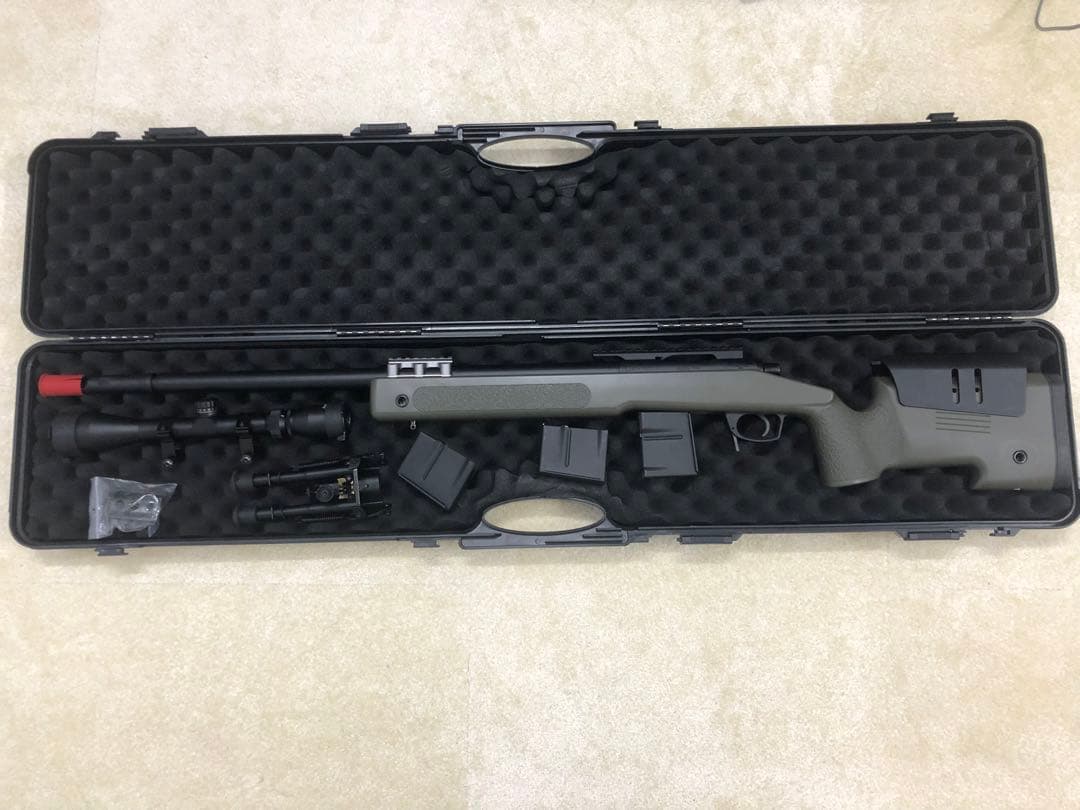 東京マルイ M40A5 スナイパーライフル　スコープ、バイポッド、予備マグセット