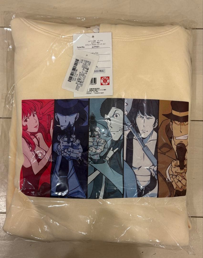 峰不二子　ルパン三世 スウェットパーカー M