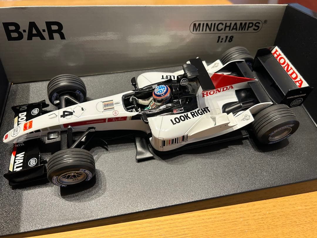 MINICHAMPS 1:18 B.A.R HONDA 2005 佐藤琢磨