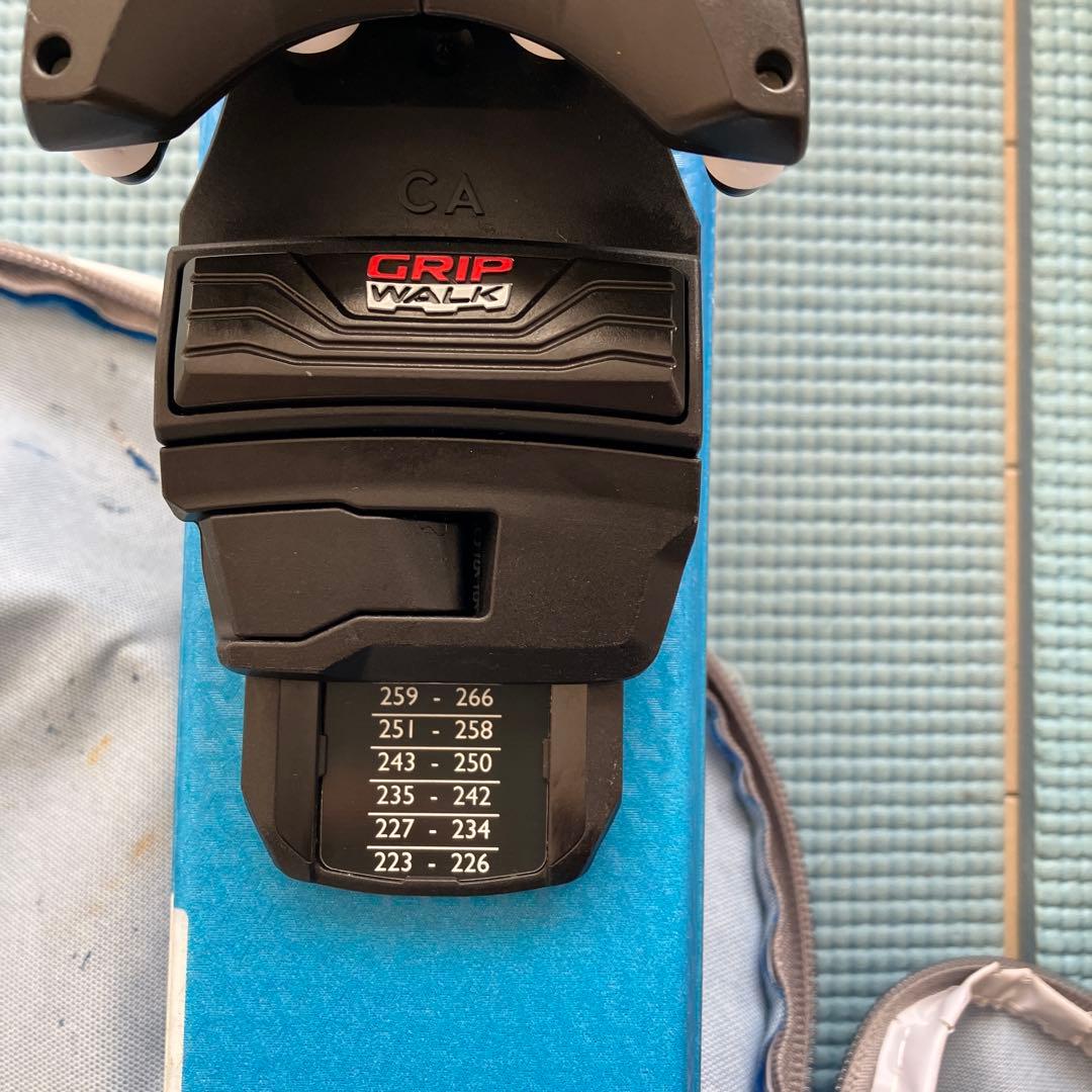 キッズスキー3点セットです。