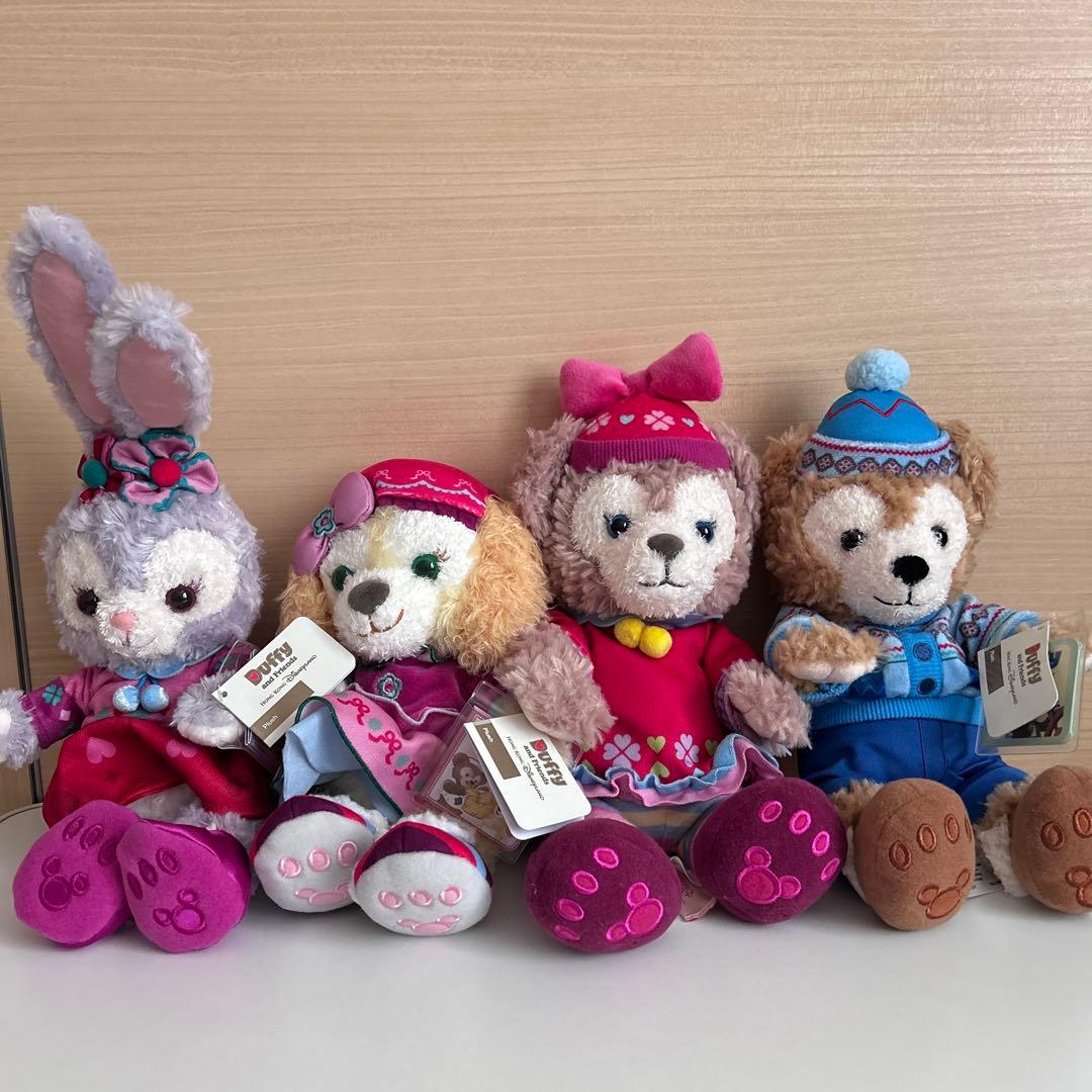 香港ディズニーランド　ダッフィーandフレンズ　ぬいぐるみ　SS