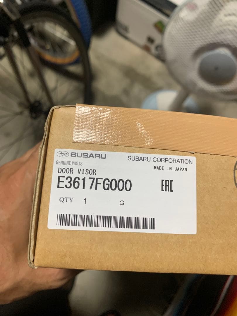 最終値下げGRB インプレッサ　ドアバイザー