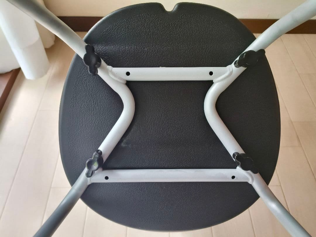 アーユルチェアー　スツール　ブラックＭ　座面高さ49cm &専用耐圧分散マット