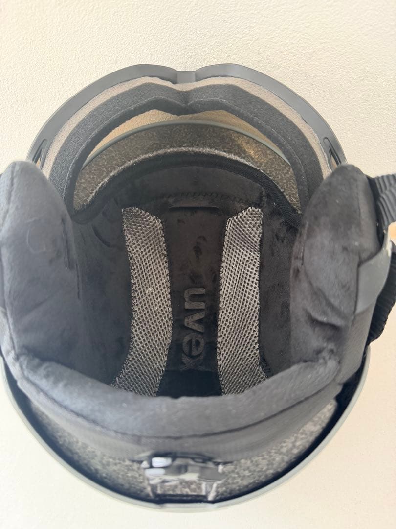 美品！uvex バイザー付ヘルメット グレイシャー/ライノーマット 54-58