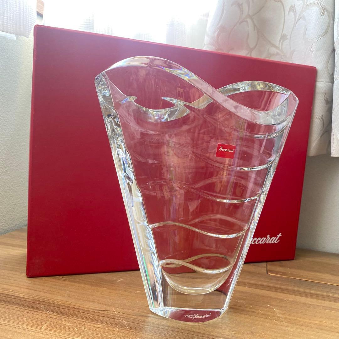 Baccarat バカラ WAVE フラワーベース ウェーブ 花瓶　箱付き