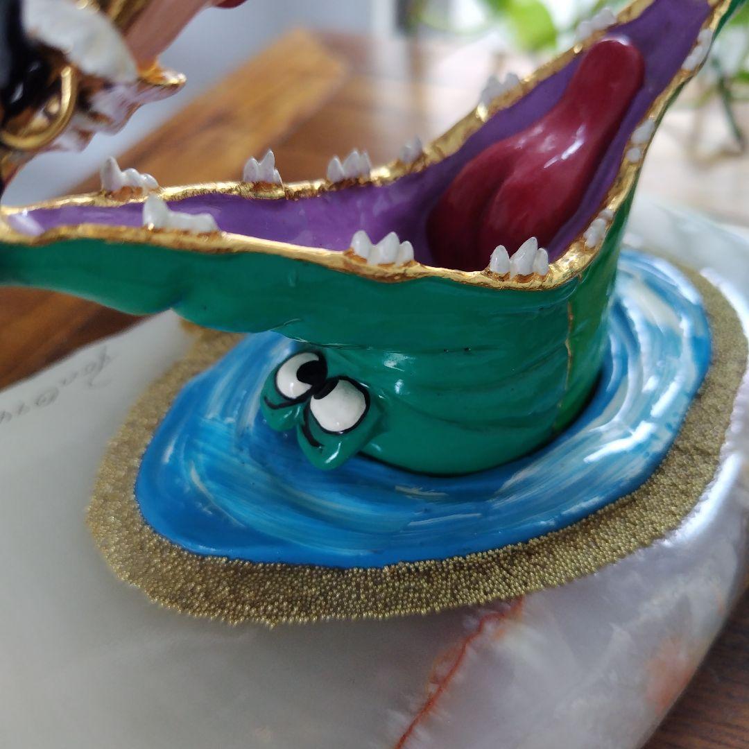 レア美品です！DISNEY Captain Hook 天然石 台座 フィギュア