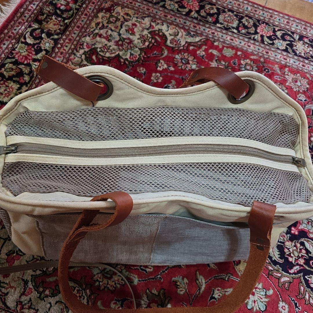 ✨希少LA発Louisdogファー付きペットキャリーバッグ ファーは取り外し可能