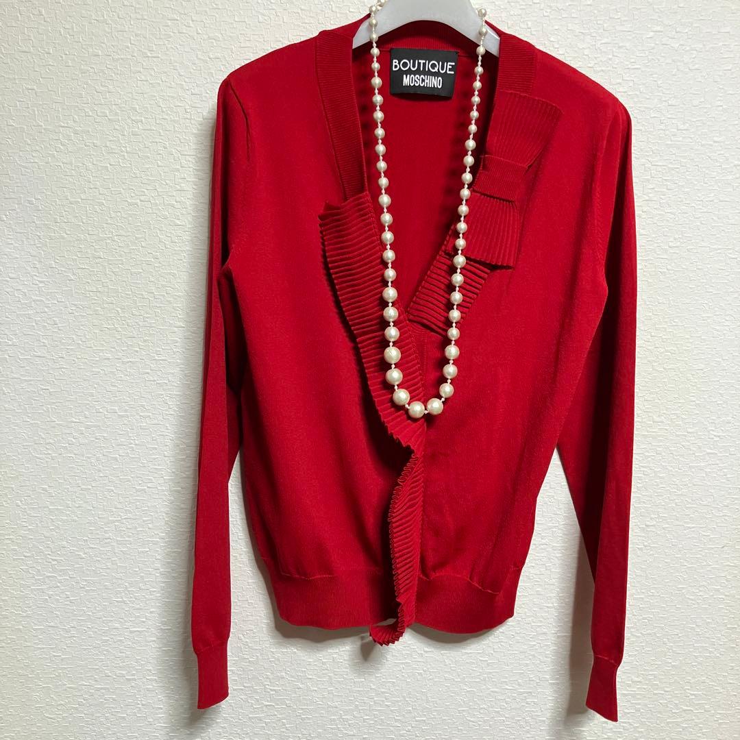 BOUTIQUE MOSCHINOプリーツフリル・リボン付きレッドカーディガン