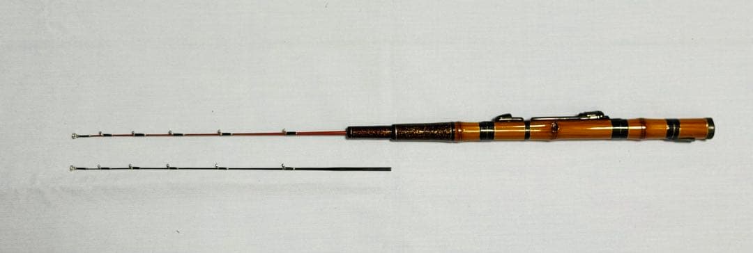 品川和竿やす作のワカサギ竿 グラス穂先リール仕様