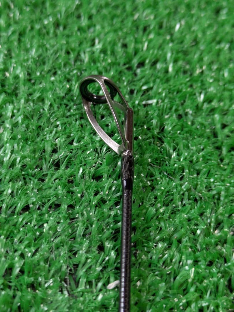 新品未使用。25モアザン106M/MH