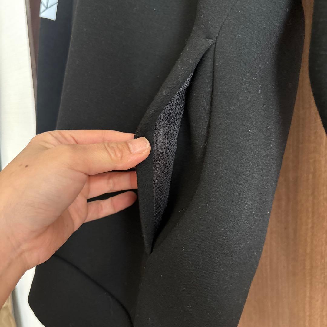 TANGRAM ブラック パーカー