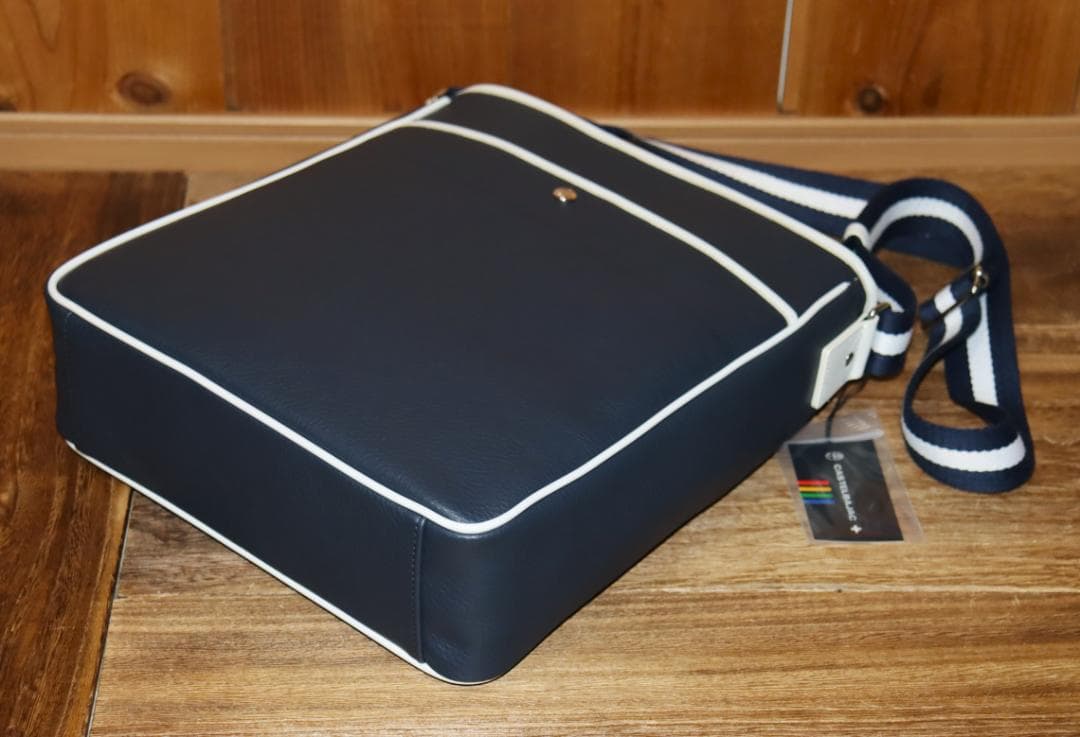 新品 CASTELBAJAC Mick レザー ショルダーバッグ Ⓗ