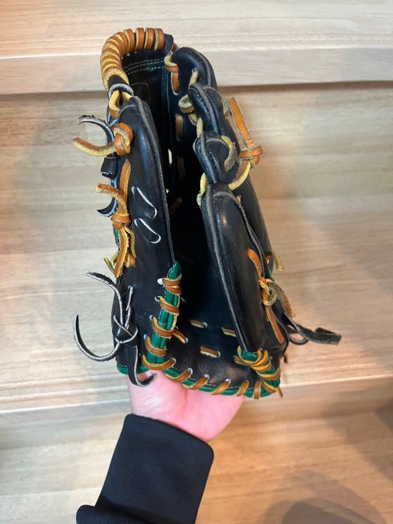 訳あり商品　低価格DEAD STOCK デッドストック　硬式野球グローブ 黒/緑