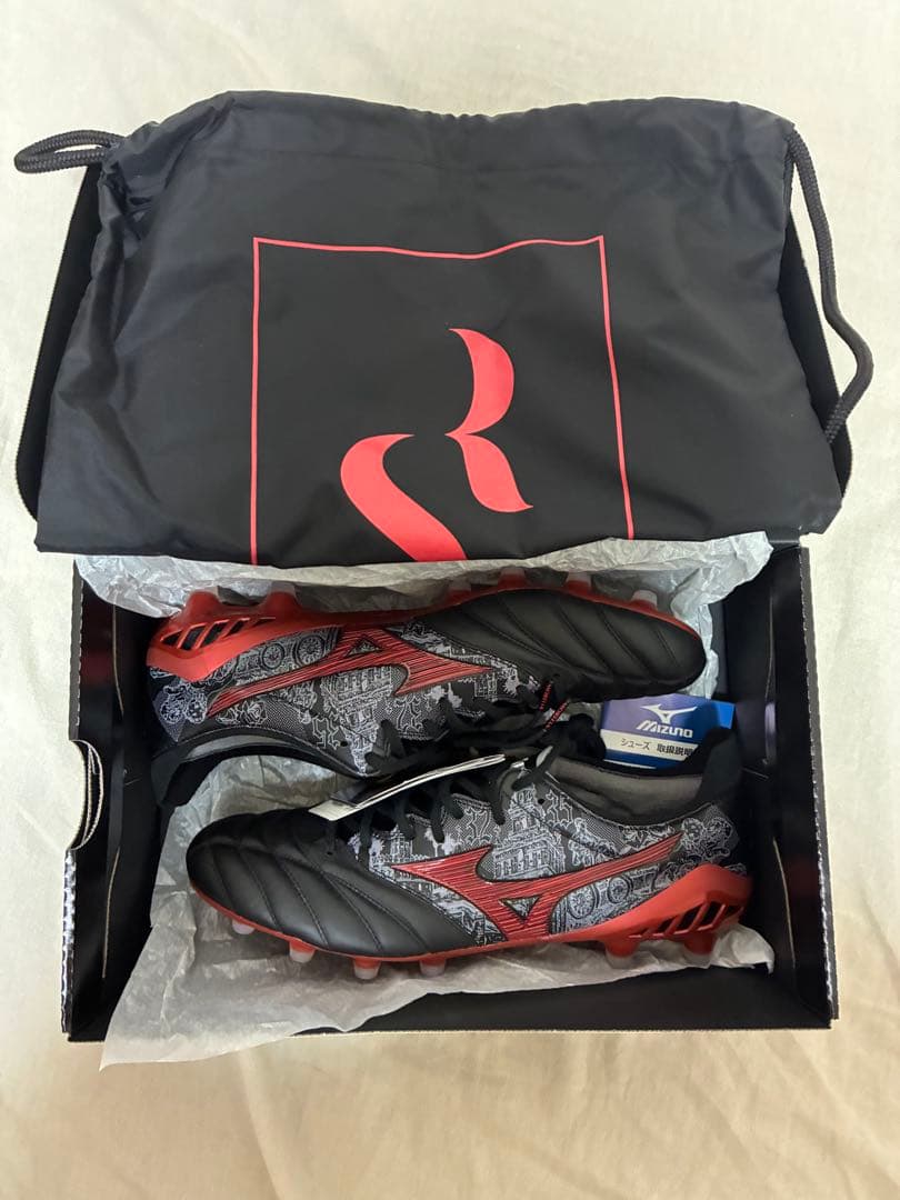 サッカースパイク モレリアネオ3 SR4