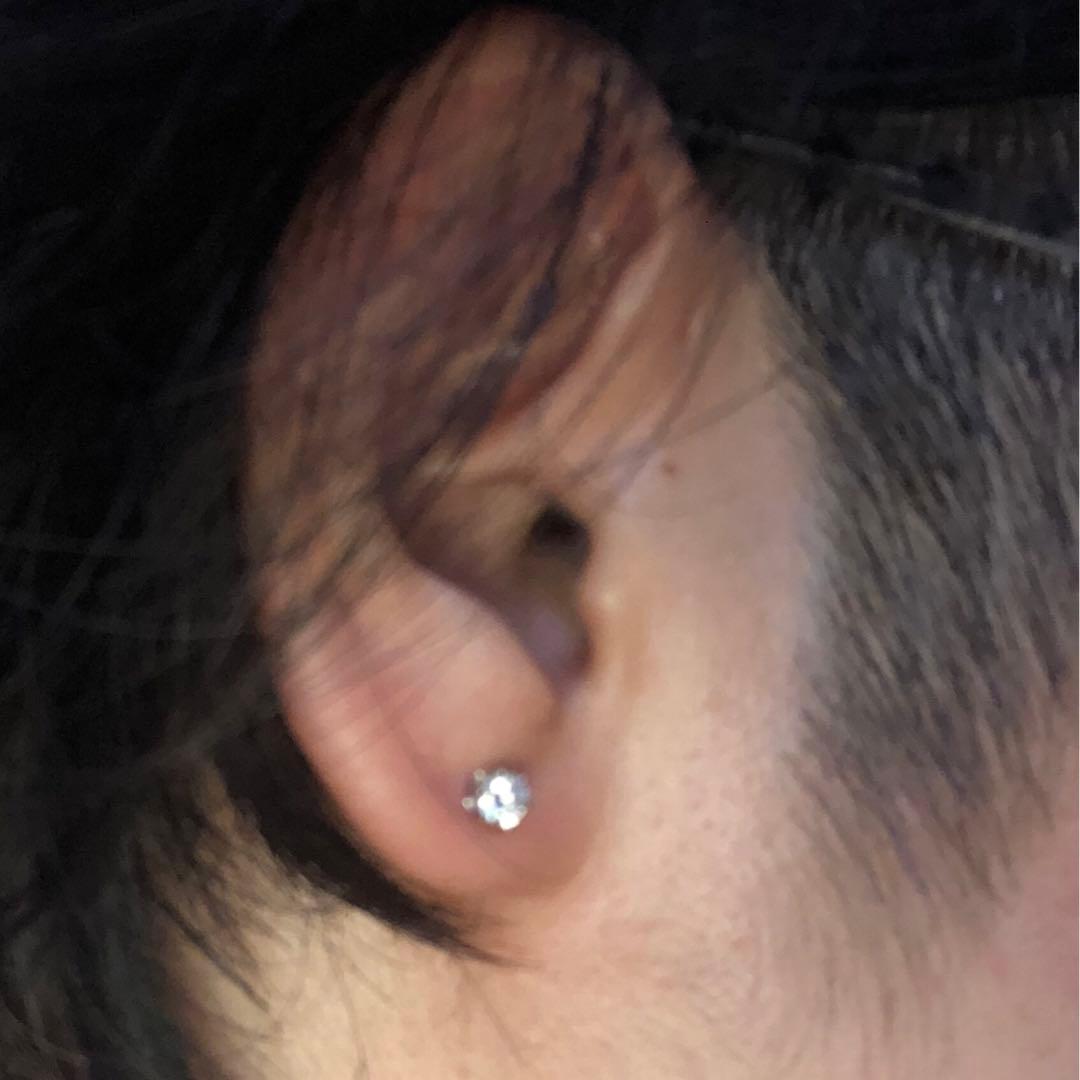 プラチナ一粒ダイヤモンドピアス0.213ct（片耳用）