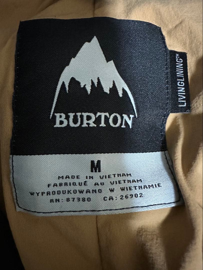 ペイズリー柄スノーボードウェア（女性用）