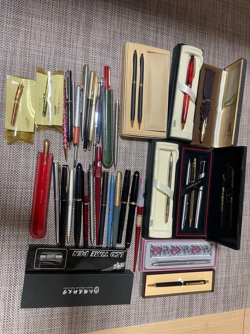 ボールペン 、シャープペンセット