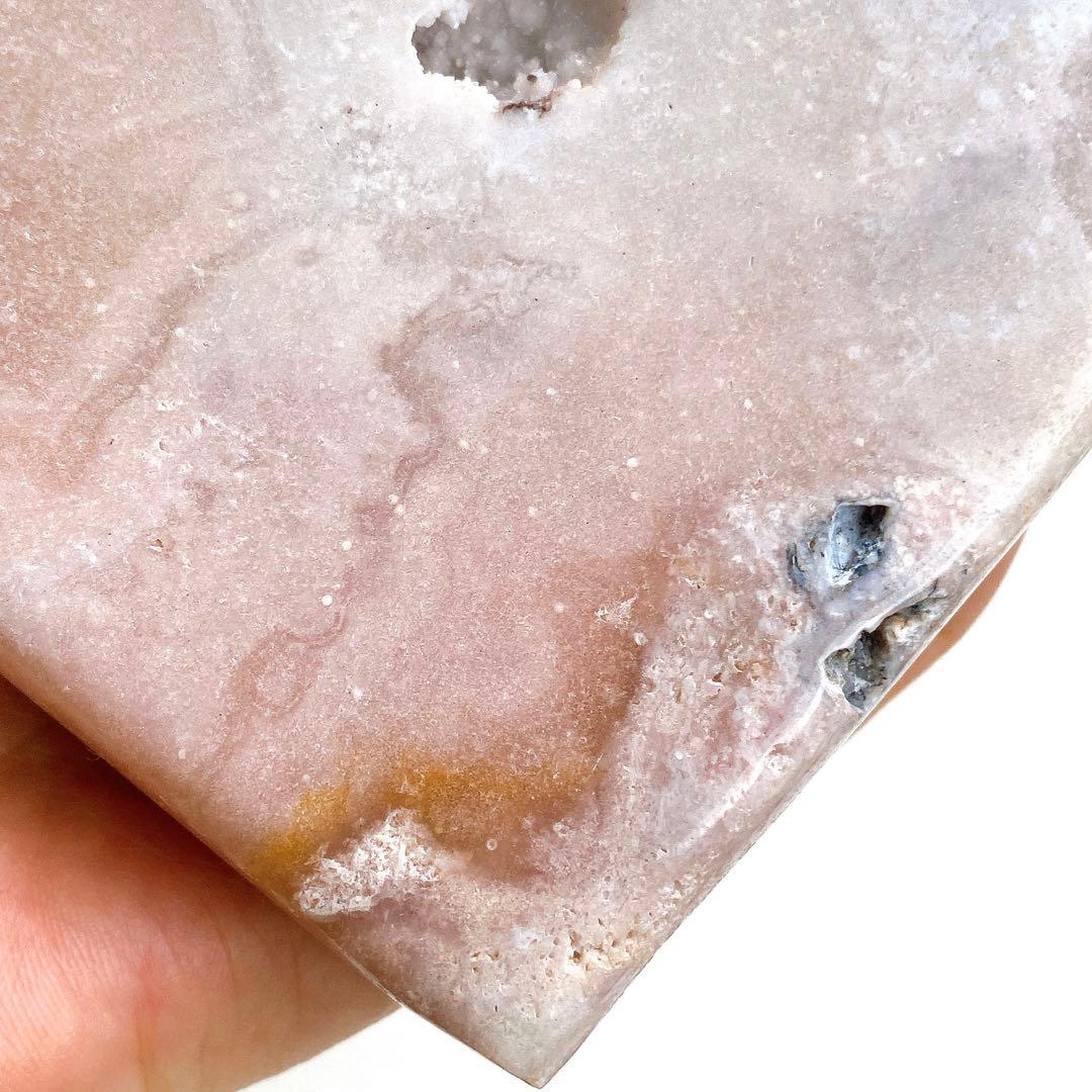 ★★★破格最終特価【 美しい ピンクアメジスト ハート 台座付き481g